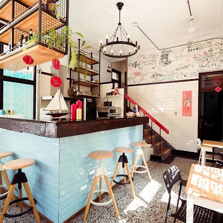 With Inn Hostel Καοσιούνγκ Εξωτερικό φωτογραφία