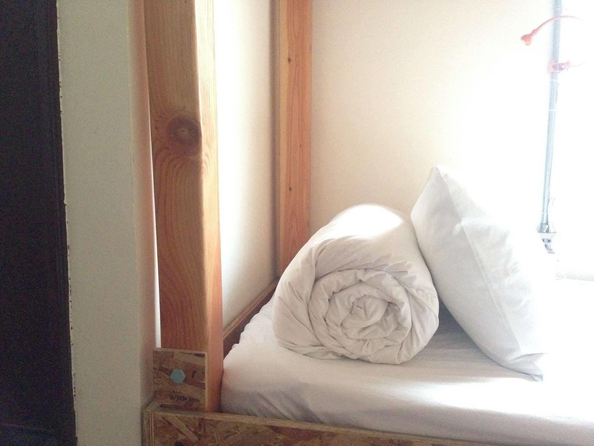 With Inn Hostel Καοσιούνγκ Εξωτερικό φωτογραφία